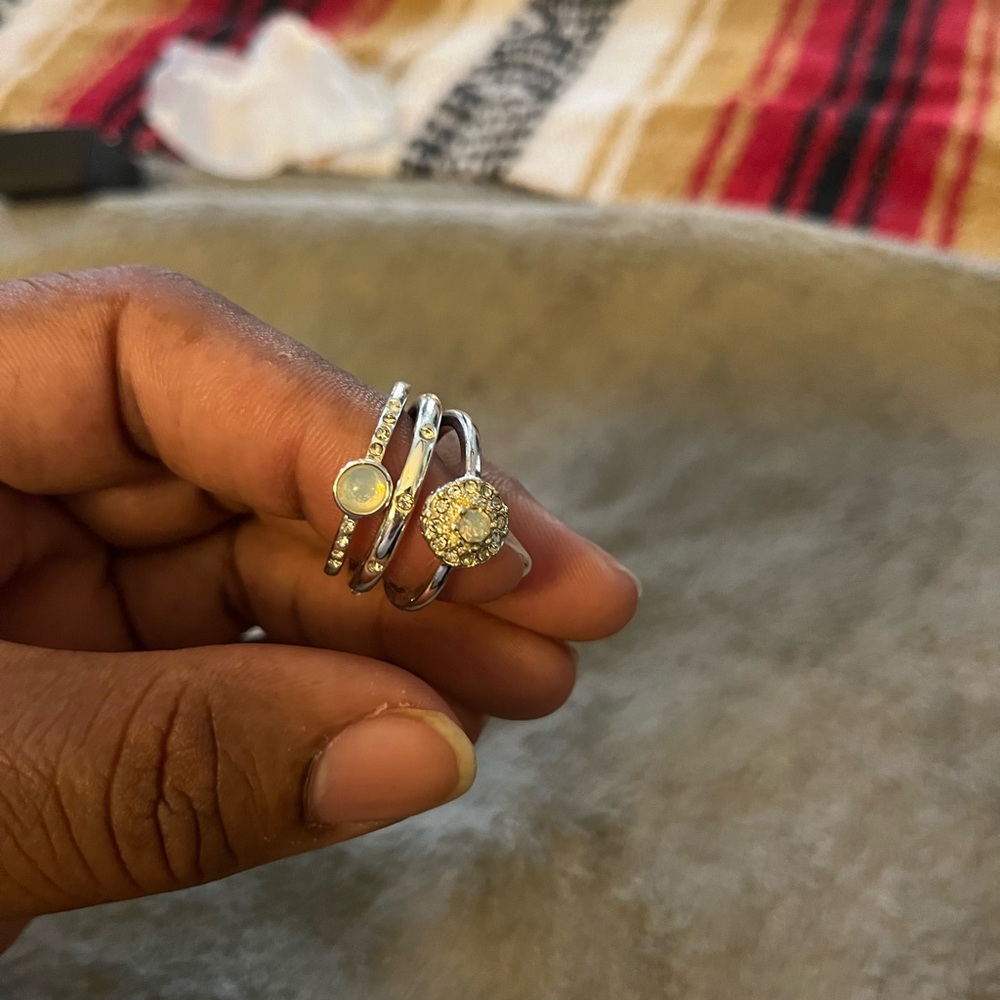 Avon Silver-Tone Stackable Ring Set With Opalesce… - image 6